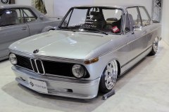 bmwe10-10