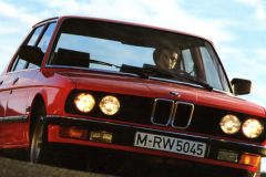 BMWe28-1